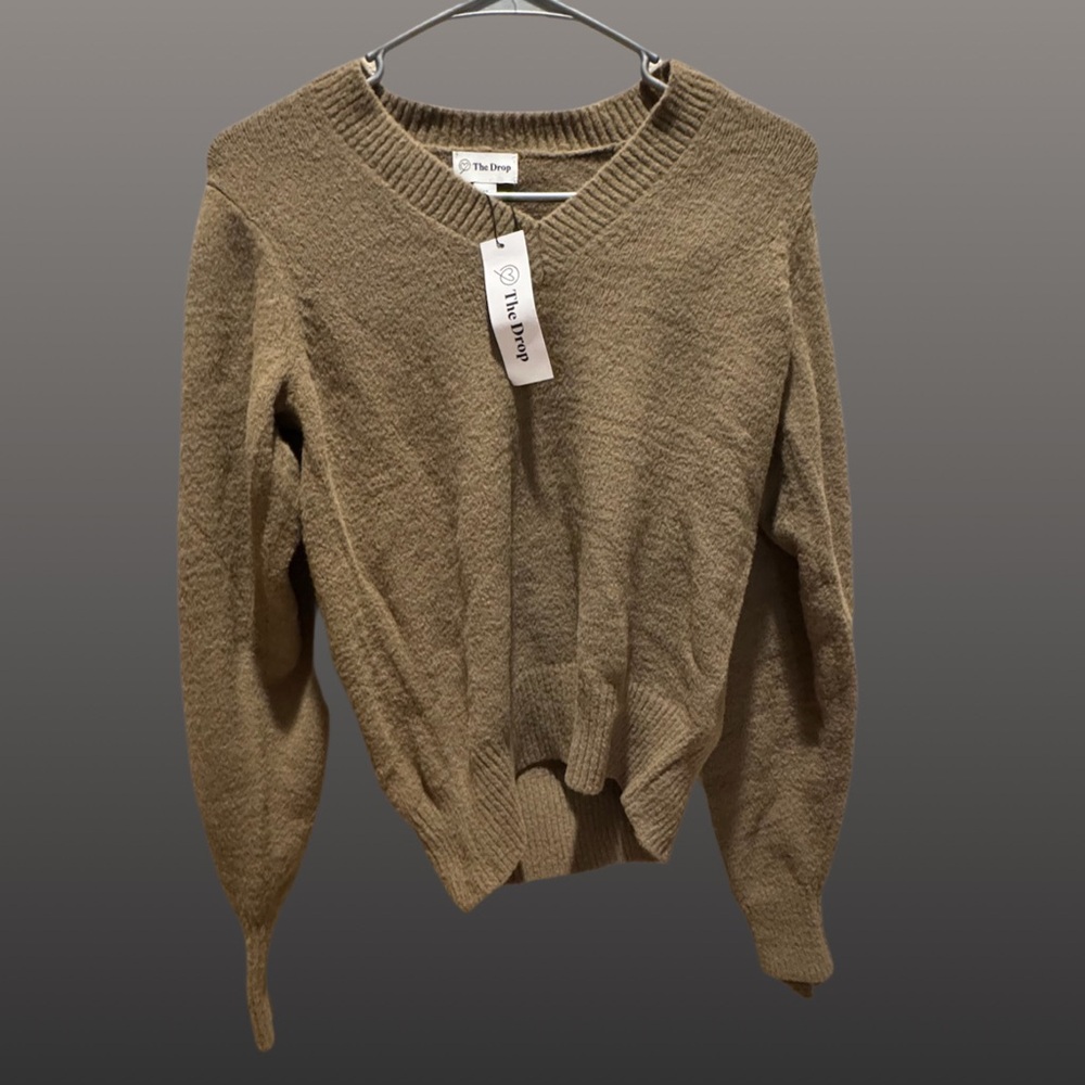 NWT The Drop Essential V-Neck‎ Sweater Khaki Green Soft Knit Sz XS